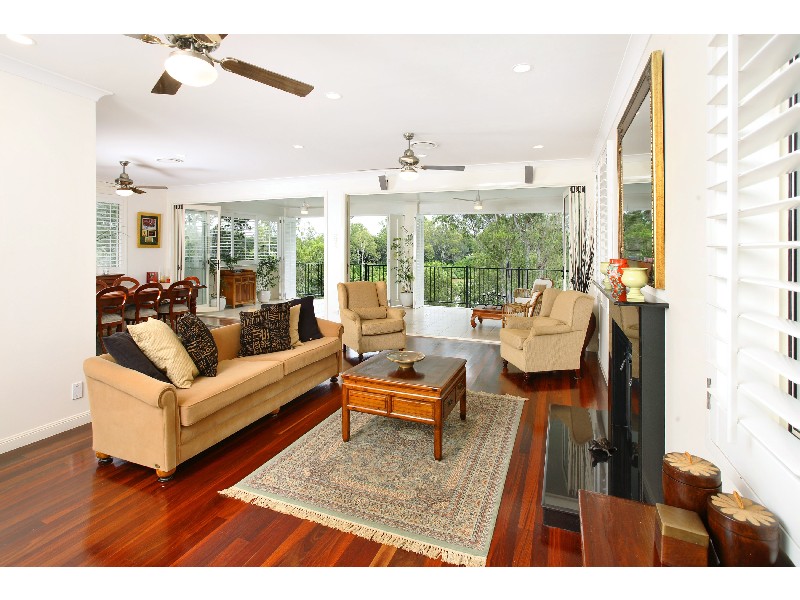 137 Hilda Street, Corinda QLD 4075