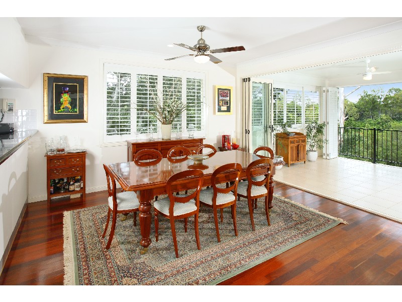 137 Hilda Street, Corinda QLD 4075