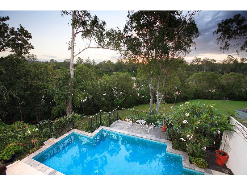 137 Hilda Street, Corinda QLD 4075