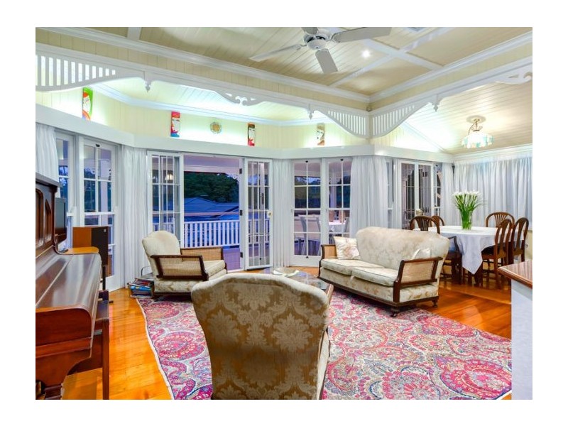 157 Laurel Avenue, Chelmer QLD 4068