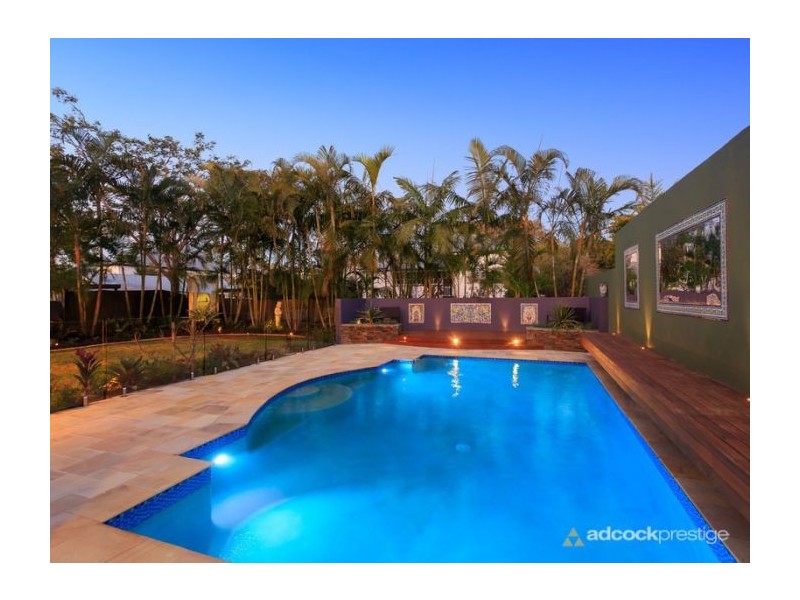 8 Laurel Avenue, Chelmer QLD 4068