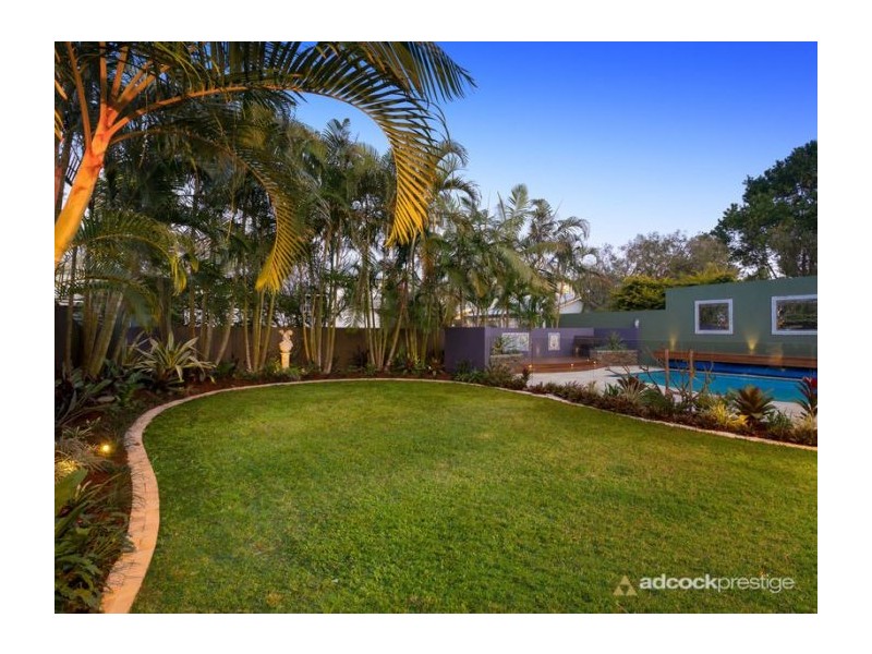 8 Laurel Avenue, Chelmer QLD 4068