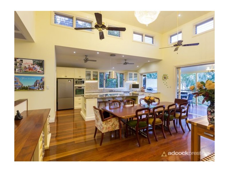 8 Laurel Avenue, Chelmer QLD 4068