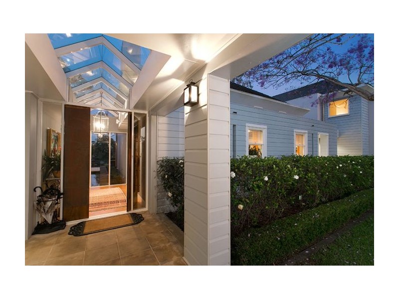 302 Jesmond Road, Fig Tree Pocket QLD 4069