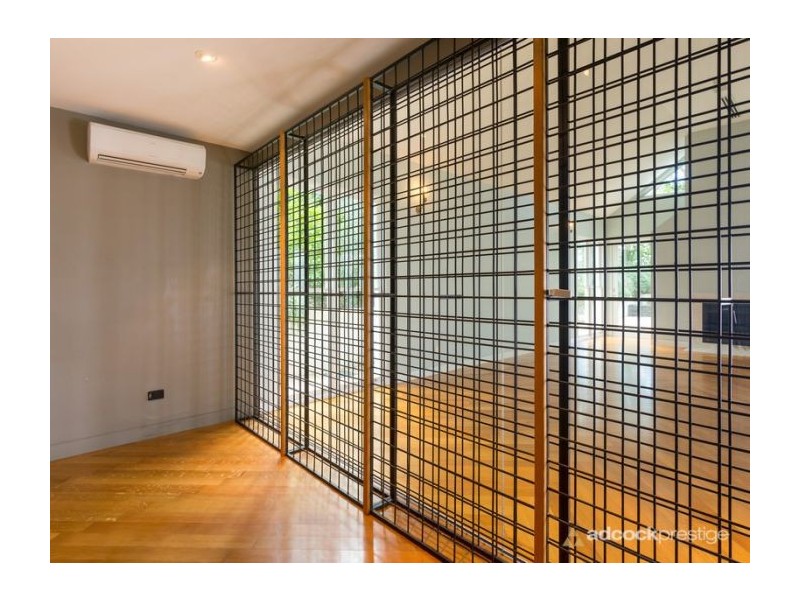 302 Jesmond Road, Fig Tree Pocket QLD 4069