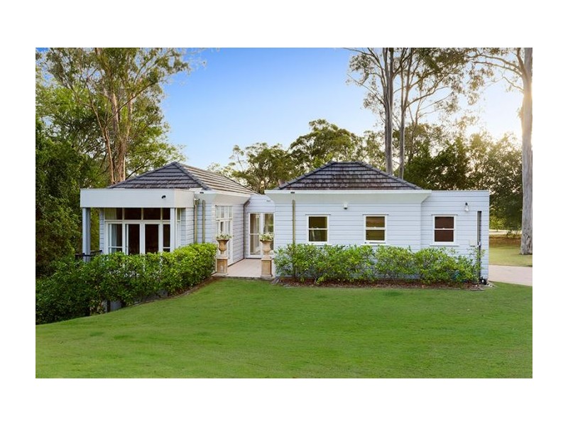 302 Jesmond Road, Fig Tree Pocket QLD 4069