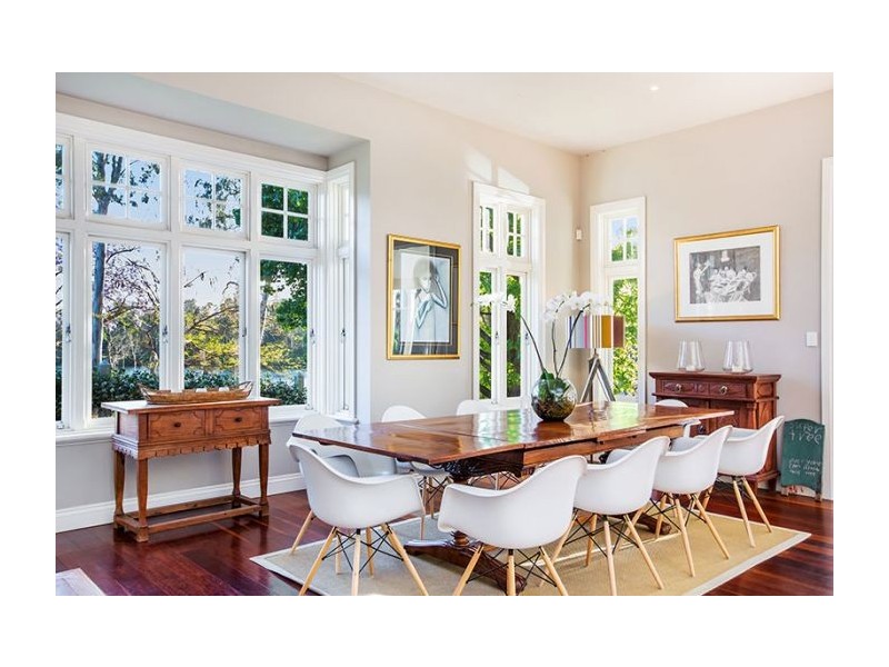 141 Laurel Avenue, Chelmer QLD 4068