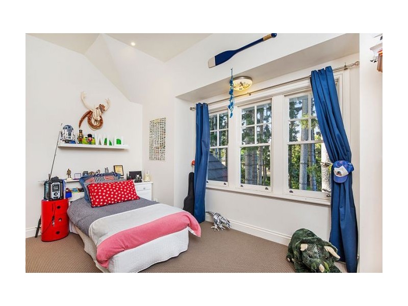 141 Laurel Avenue, Chelmer QLD 4068