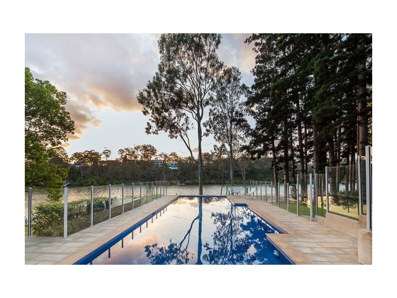 141 Laurel Avenue, Chelmer QLD 4068