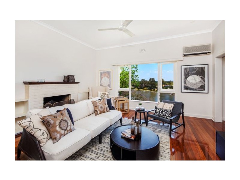 19 Neulans Road, Indooroopilly QLD 4068