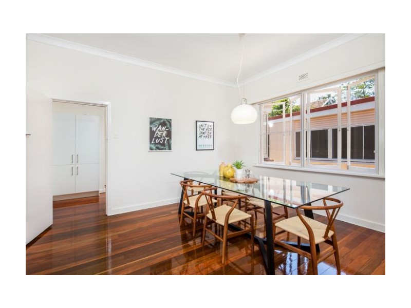 19 Neulans Road, Indooroopilly QLD 4068