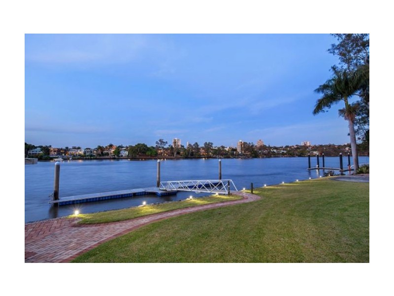 4/88 Macquarie Street, St Lucia QLD 4067