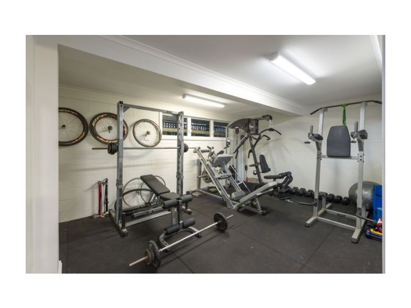 38a Scenic Road, Kenmore QLD 4069