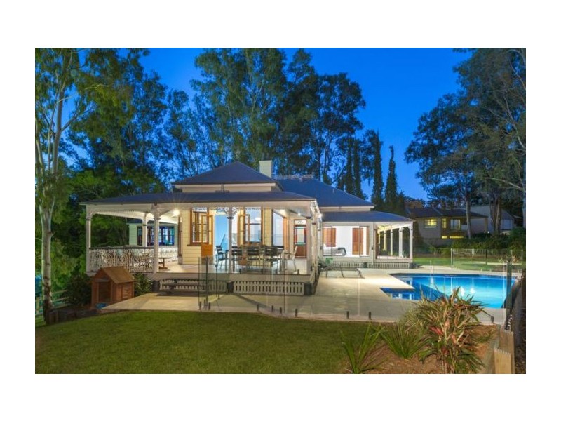 38a Scenic Road, Kenmore QLD 4069