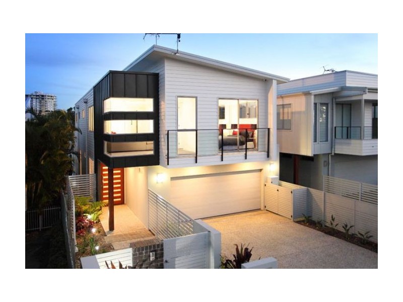11 Avebury Street, West End QLD 4101