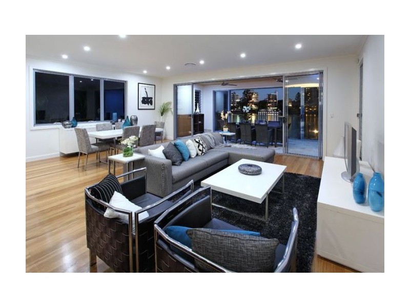 11 Avebury Street, West End QLD 4101
