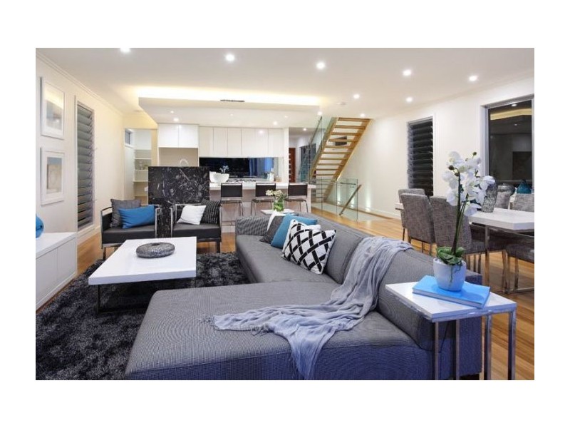 11 Avebury Street, West End QLD 4101