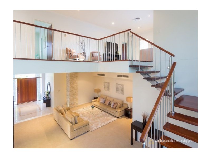 2/680 Jesmond Road, Fig Tree Pocket QLD 4069