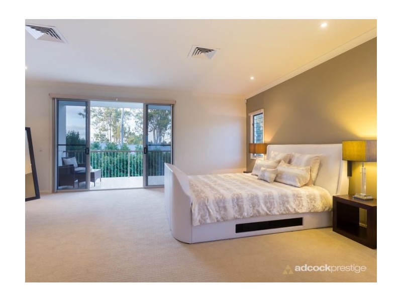 2/680 Jesmond Road, Fig Tree Pocket QLD 4069