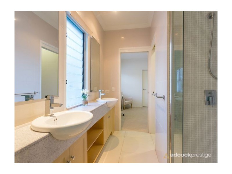 2/680 Jesmond Road, Fig Tree Pocket QLD 4069