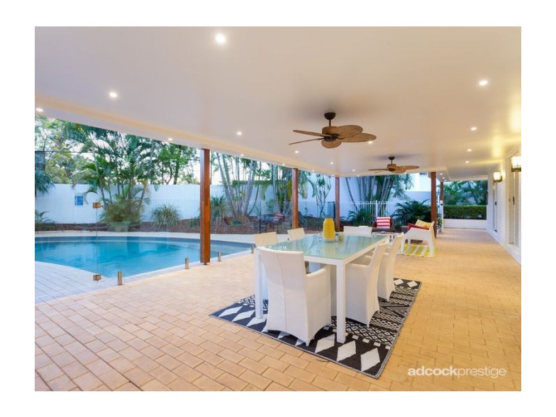 6 Chisholm Court, Mount Ommaney QLD 4074
