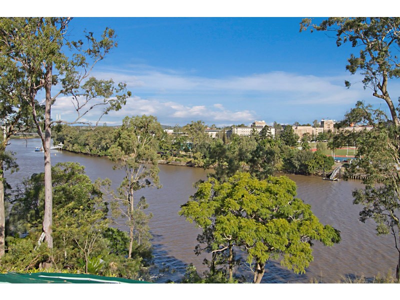 7 Fraser Terrace, Highgate Hill QLD 4101