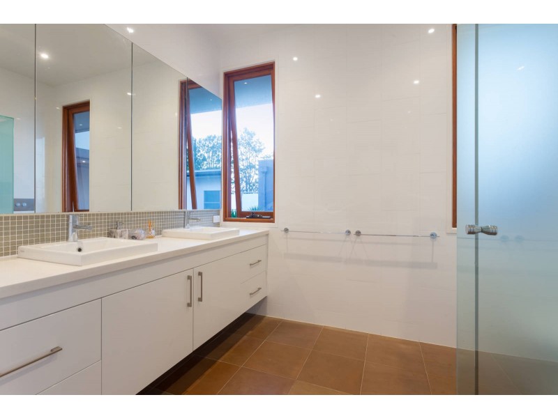 35 Astolat Street, Yeronga QLD 4104