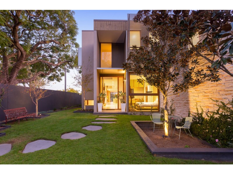 35 Astolat Street, Yeronga QLD 4104