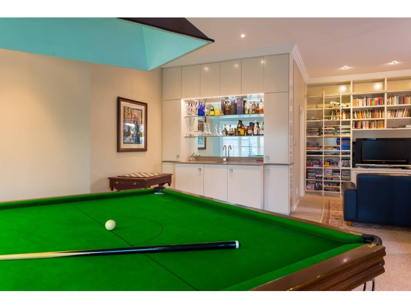 19 Vidgen Lane, Kenmore QLD 4069