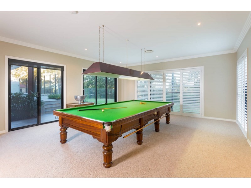 19 Vidgen Lane, Kenmore QLD 4069