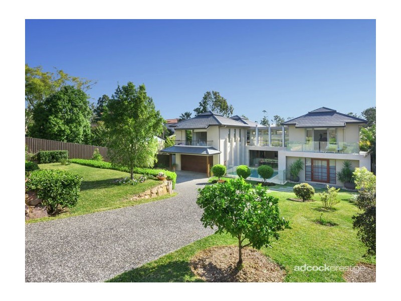 9 Castile Street, Indooroopilly QLD 4068