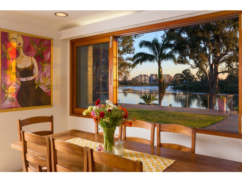 24 Astolat Street, Yeronga QLD 4104