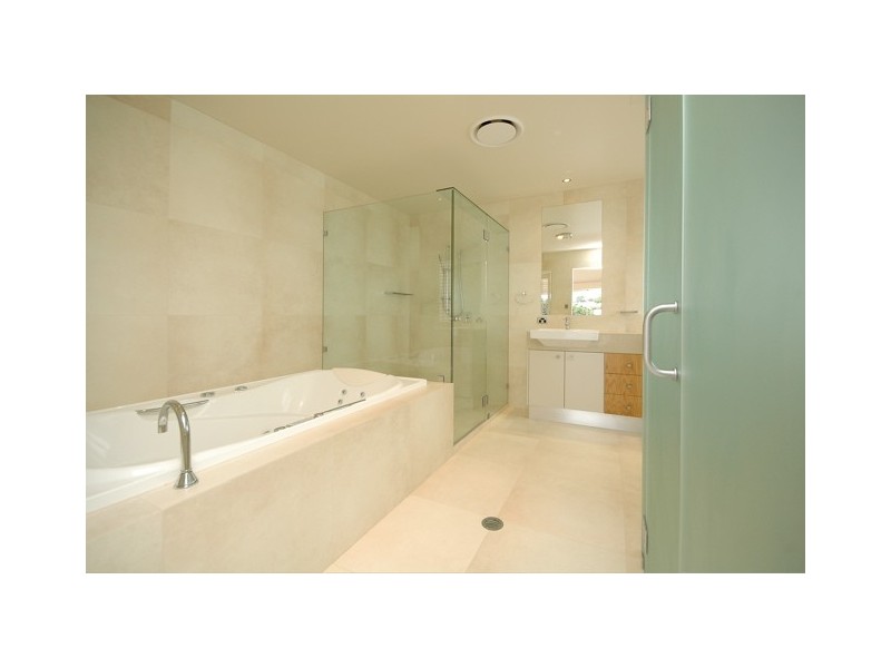 90 Upper Lancaster Road, Ascot QLD 4007