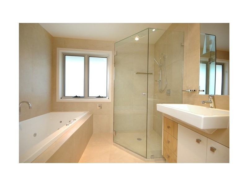 90a Upper Lancaster Rd, Ascot QLD 4007