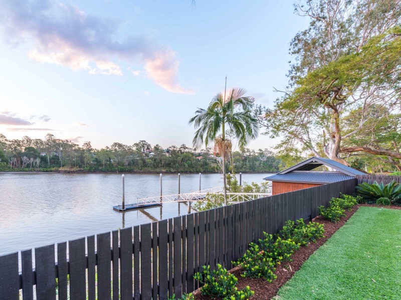 435 Brisbane Corso, Yeronga QLD 4104