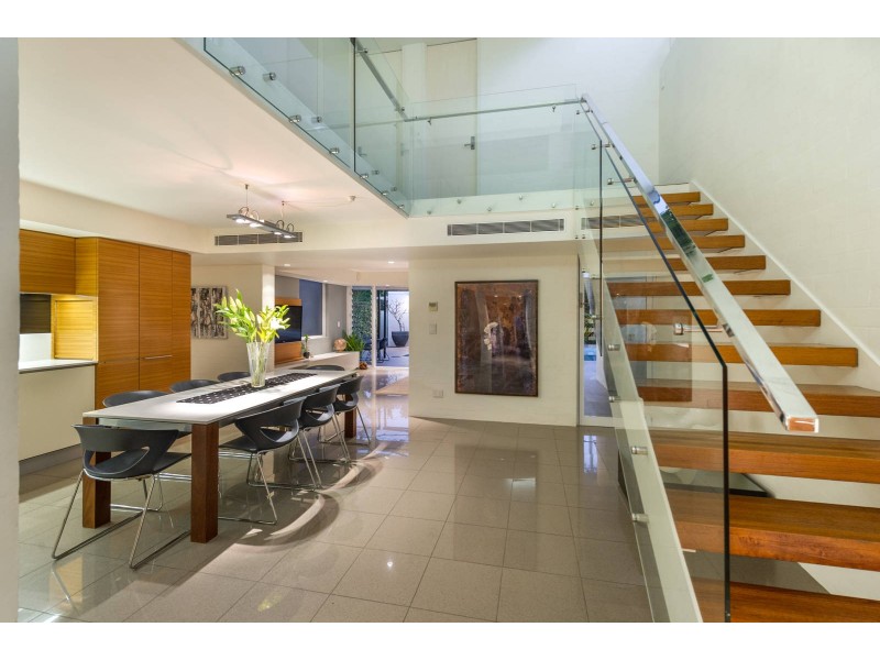 36 Laurel Avenue, Chelmer QLD 4068