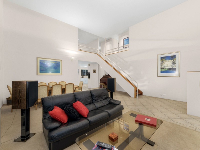 32 Laurel Avenue, Chelmer QLD 4068