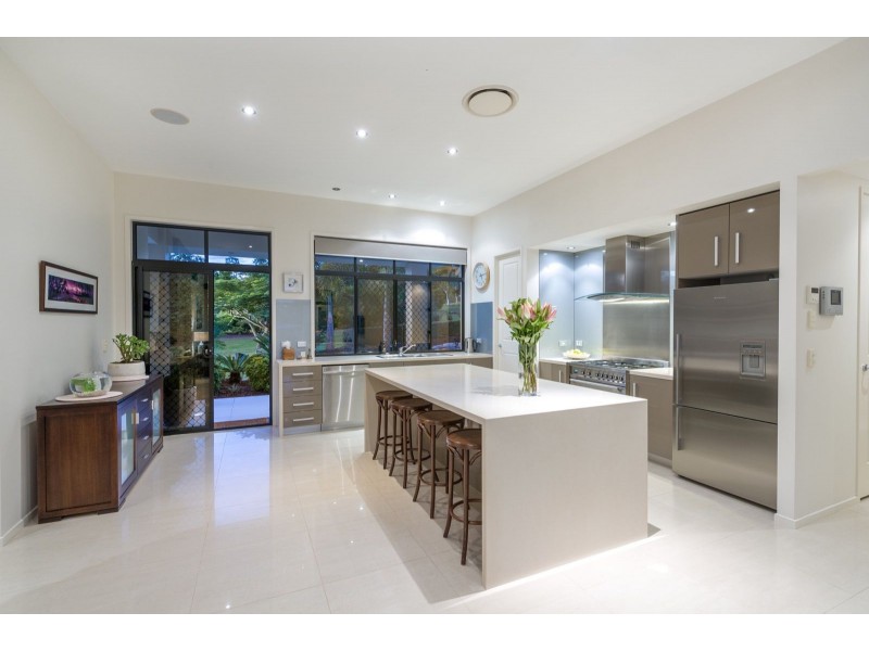 280 Sugars Road, Anstead QLD 4070