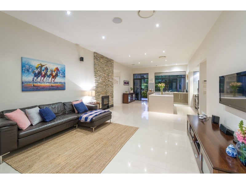 280 Sugars Road, Anstead QLD 4070