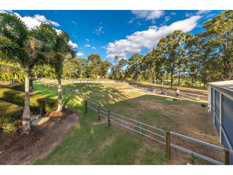 280 Sugars Road, Anstead QLD 4070