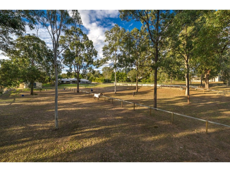280 Sugars Road, Anstead QLD 4070
