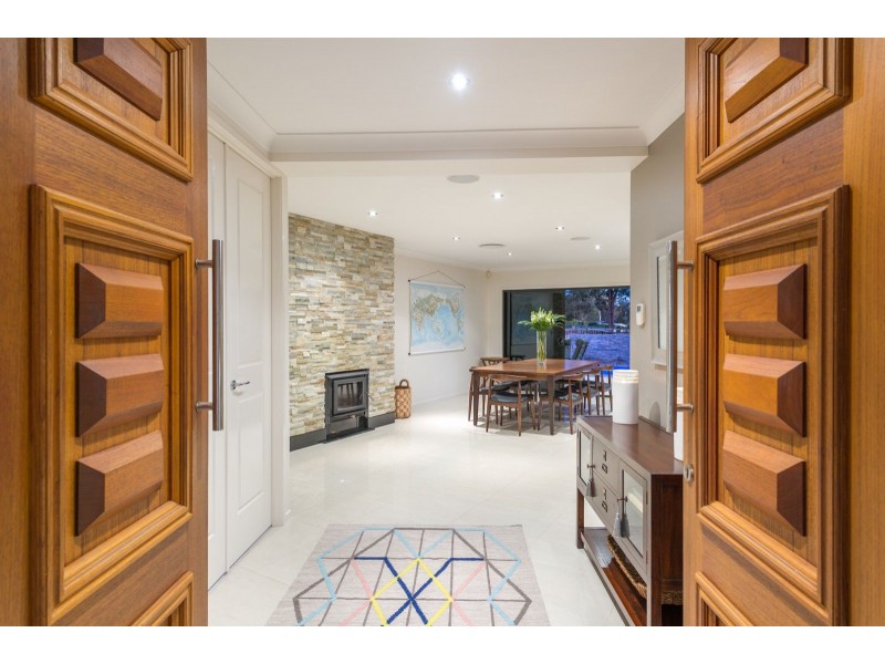 280 Sugars Road, Anstead QLD 4070