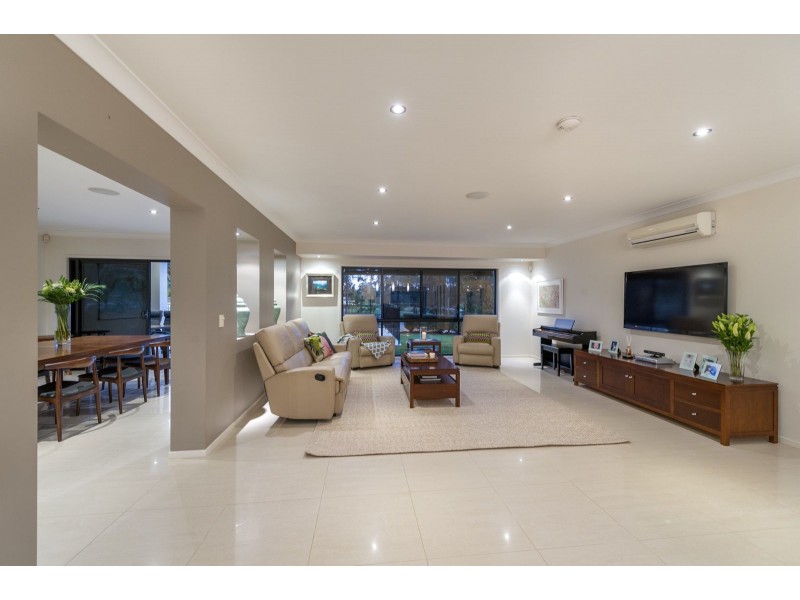 280 Sugars Road, Anstead QLD 4070