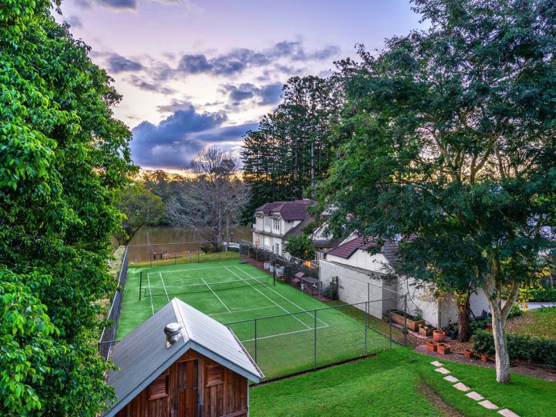 145 Laurel Avenue, Chelmer QLD 4068