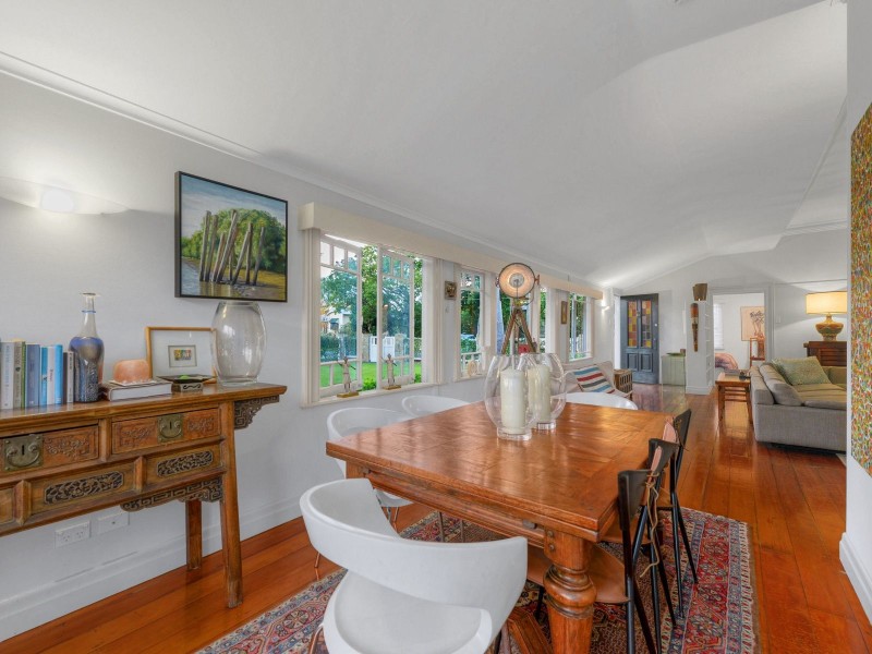 145 Laurel Avenue, Chelmer QLD 4068