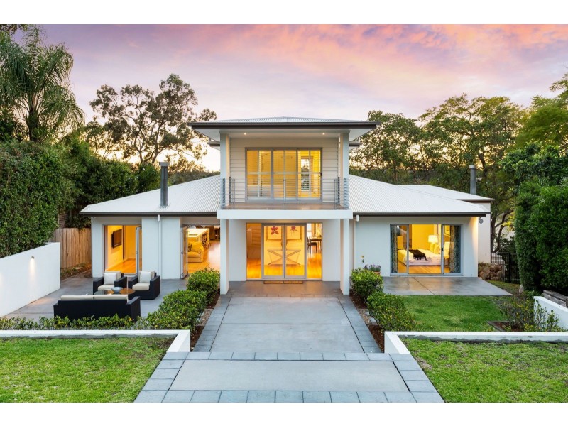 55 Ivy Street, Indooroopilly QLD 4068