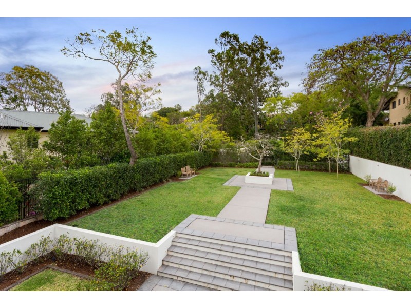 55 Ivy Street, Indooroopilly QLD 4068