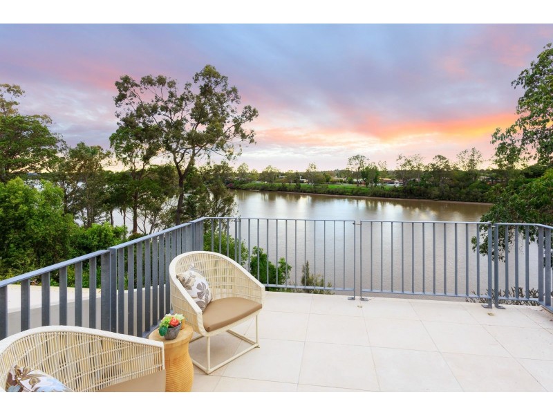 55 Ivy Street, Indooroopilly QLD 4068