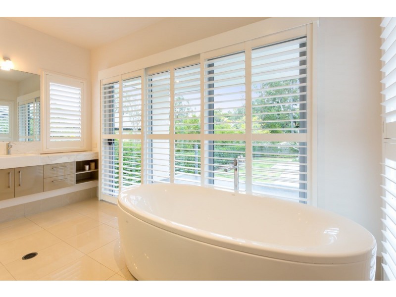 55 Ivy Street, Indooroopilly QLD 4068