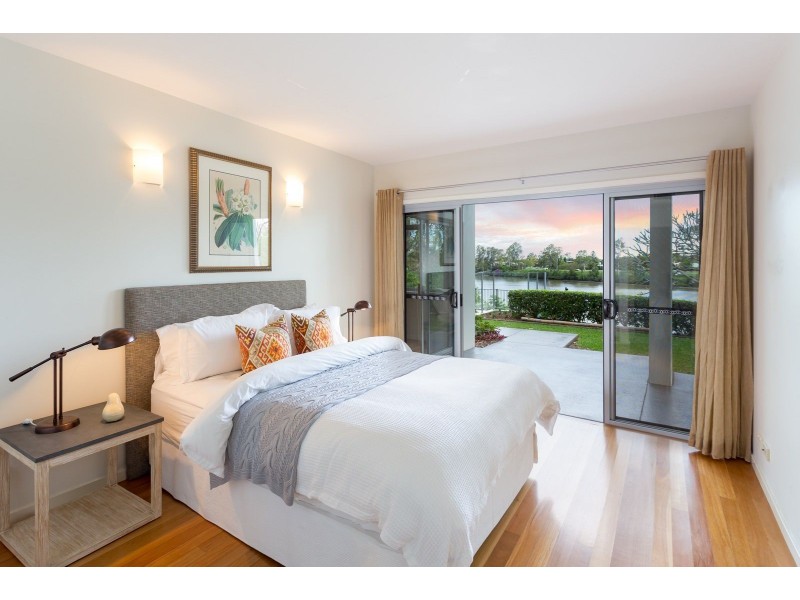 55 Ivy Street, Indooroopilly QLD 4068